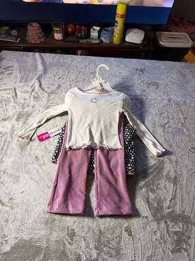 NWT Penelope Mack 3-Piece Toddler Girl Outfit Set: Floral Puffer Vest, Ribbed To